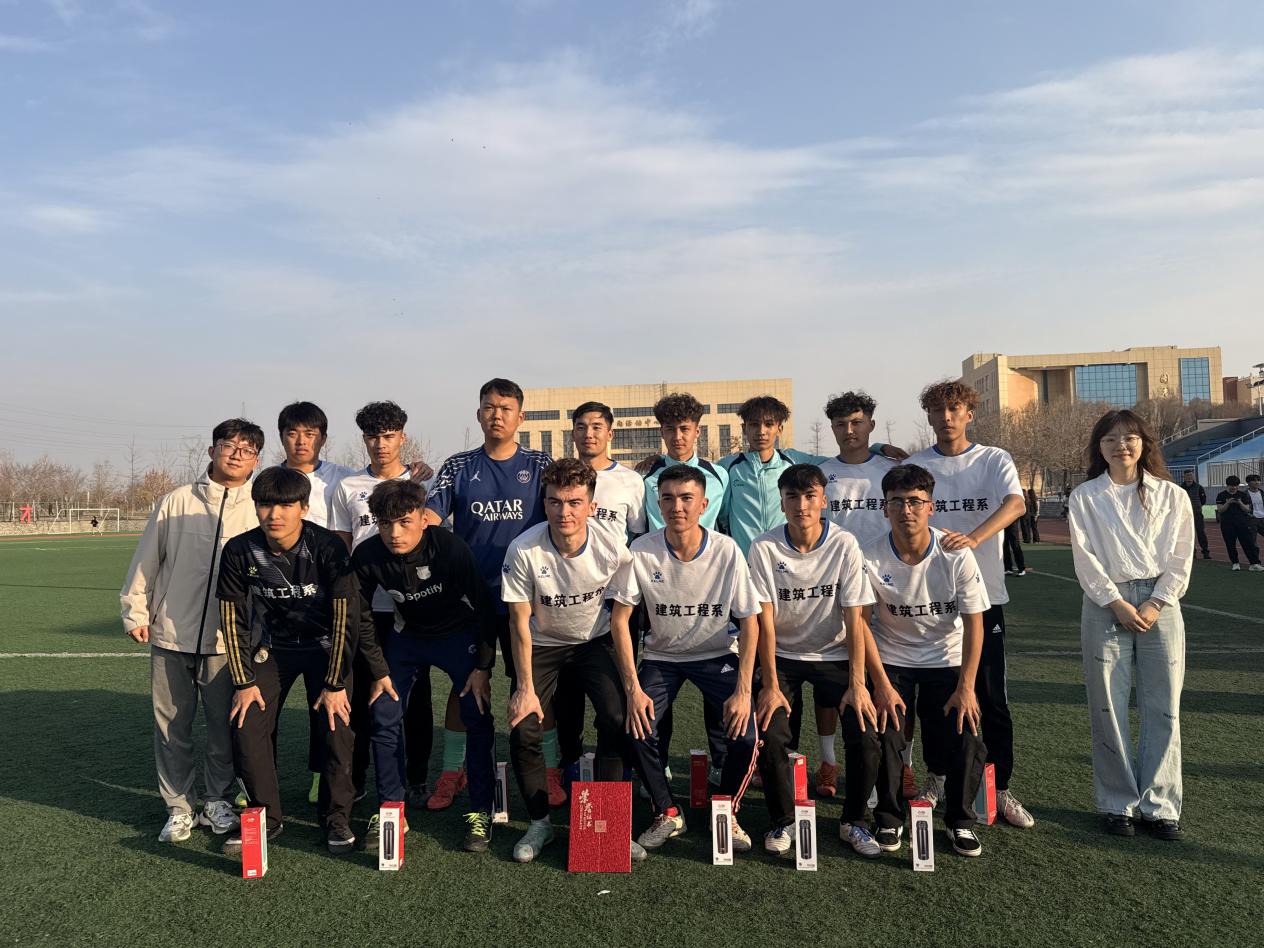 燃爆绿茵！这群建工少年用汗水浇筑冠军之路！